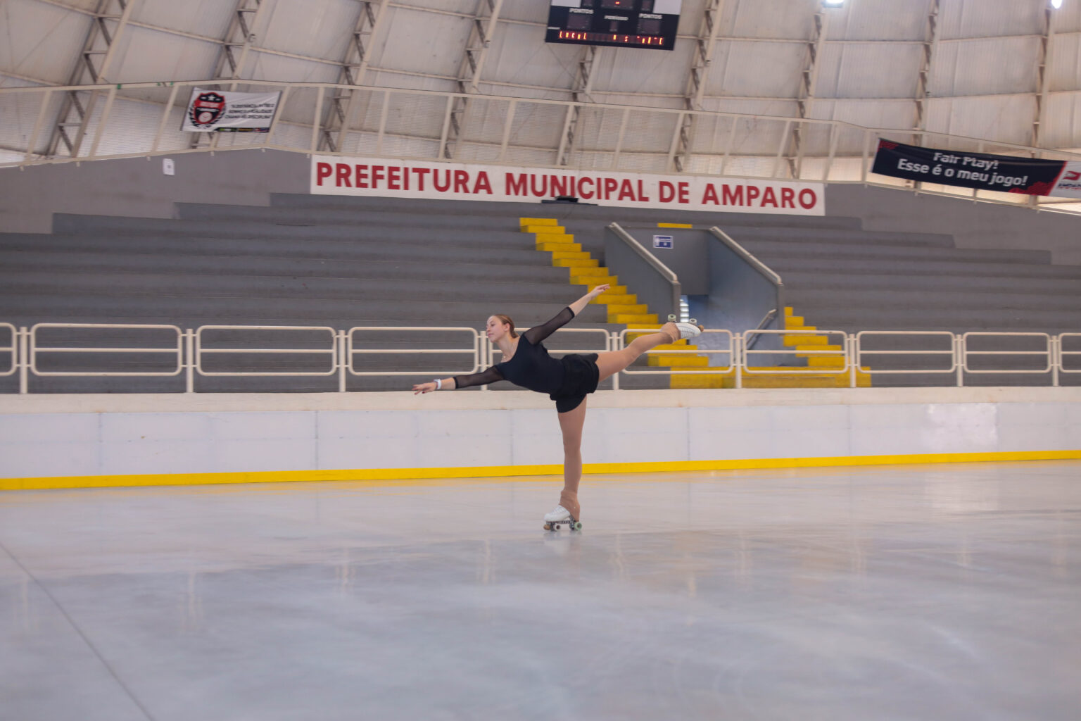 Amparo recebe o maior campeonato brasileiro de Patinação Artística da historia