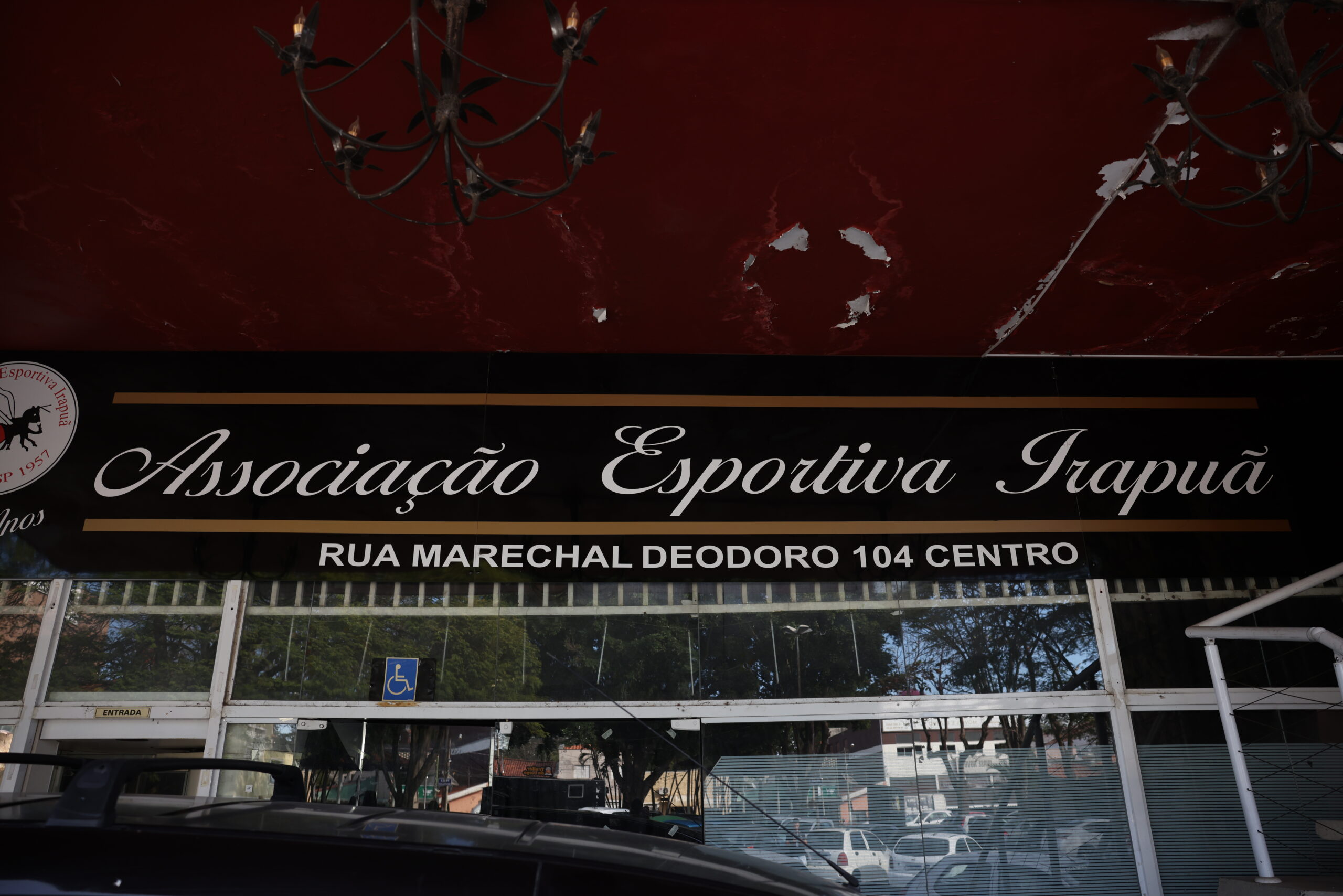 Prefeitura assina desapropriação da Associação Esportiva Irapuã um marco da cidade de Amparo